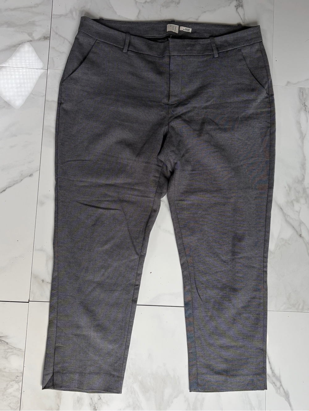 *pre-loved* A New Day Gray Stretch Ankle Pants Size 16